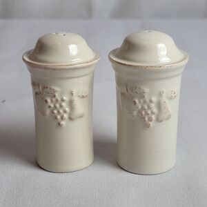 Casafina Madeira Stoneware Harvest Vanilla Cream Salt AND Pepper Shakers